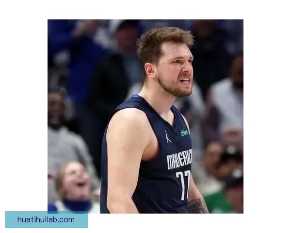 东契奇明日进行核磁检查 伤情决定能否参加评奖资格争夺 东契奇明日进行核磁检查 伤情决定能否参加评奖资格争夺