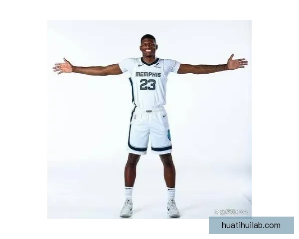 考沃德砍下24分9篮板灰熊险胜公牛 吉迪三双难阻雷霆败局